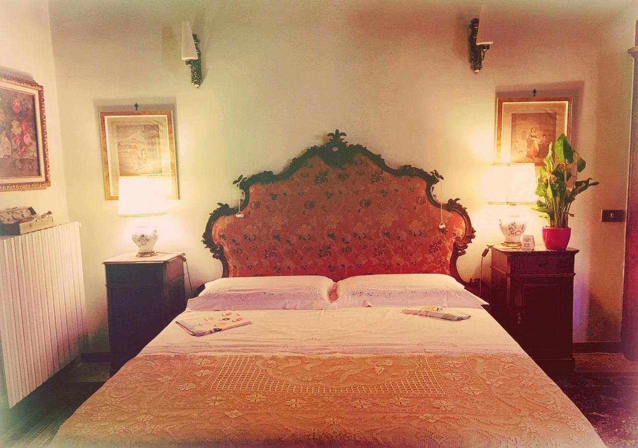 ナポリ B ＆ B アトモスフイア デル チェントロ ストリコ Bed & Breakfast エクステリア 写真